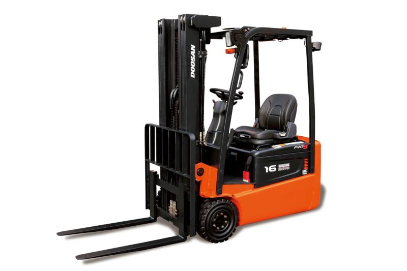 2,000lb to 3,200lb Capacity 3-wheel Electric